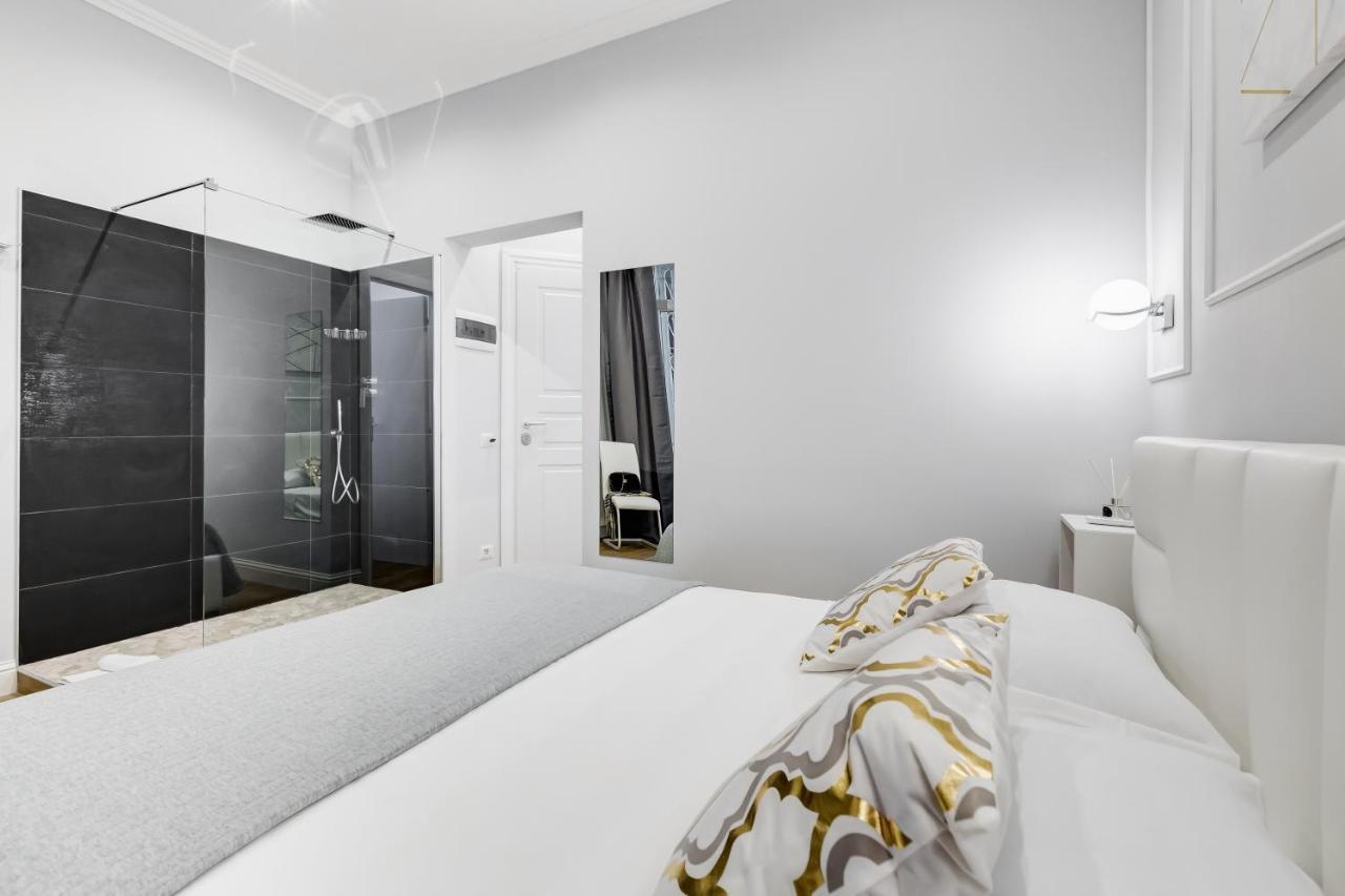 Opera Private Suites By Premium Suites Collection Roma Ngoại thất bức ảnh