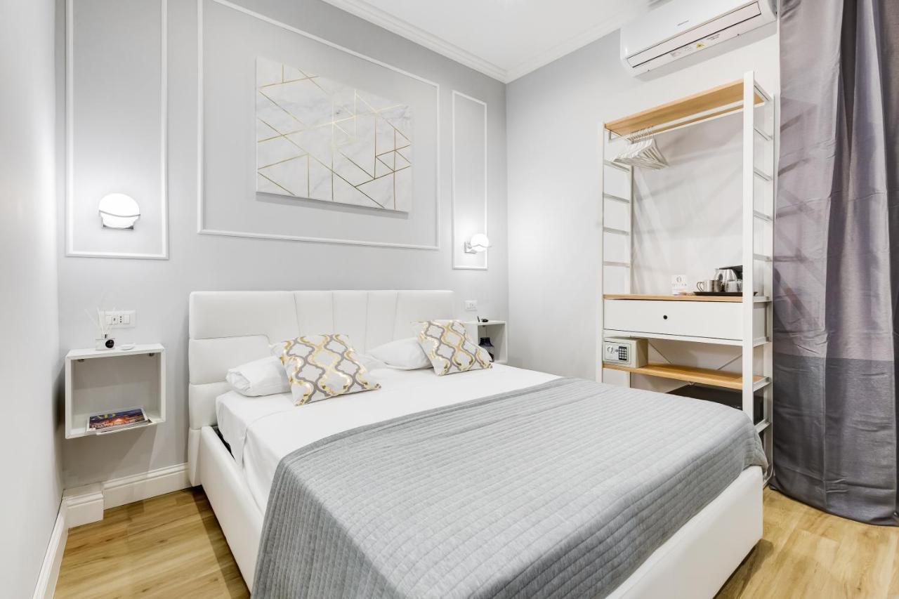 Opera Private Suites By Premium Suites Collection Roma Ngoại thất bức ảnh